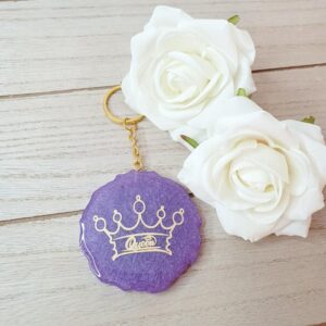 Schlüsselanhänger "Queen" in Lavendel