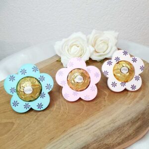 Geschenkidee Blume mit Schokokugel