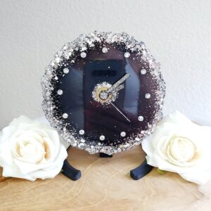 Tischuhr Schwarz mit Glitzersteinen und Glitzerzeigern