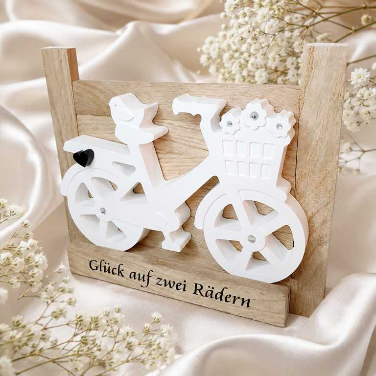Handgefertigtes Dekofahrrad aus Eichenholz mit Herz – Geschenk für Fahrradliebhaber und stilvolle Wohndekoration