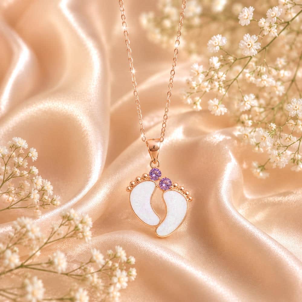 Muttermilchschmuck Halskette mit Babyfüßen und Geburtsstein von Jessis Deko Design